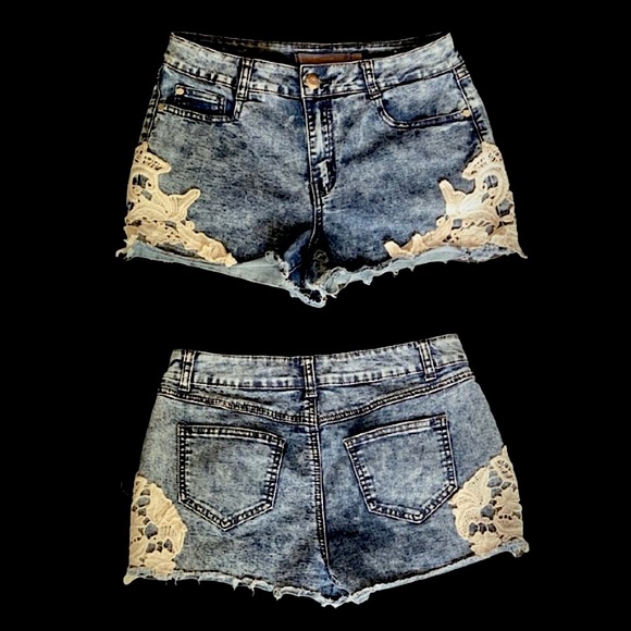 Boom Boom Jeans Acid Wash Crochet-Accented Shorts - Picture 1 of 5